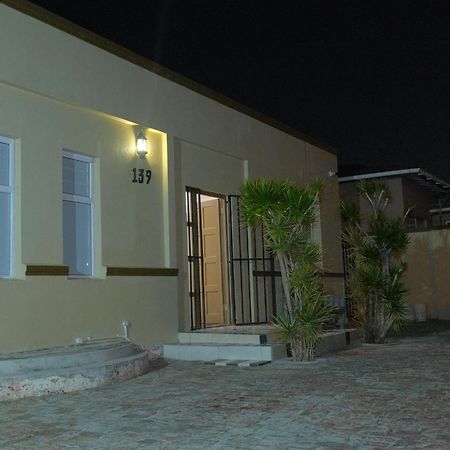 פארו Supa Lodge מראה חיצוני תמונה