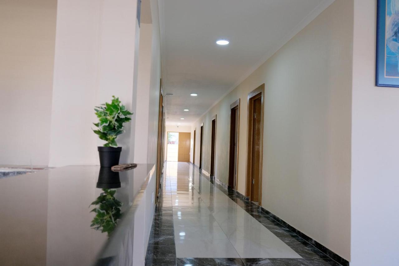 פארו Supa Lodge מראה חיצוני תמונה
